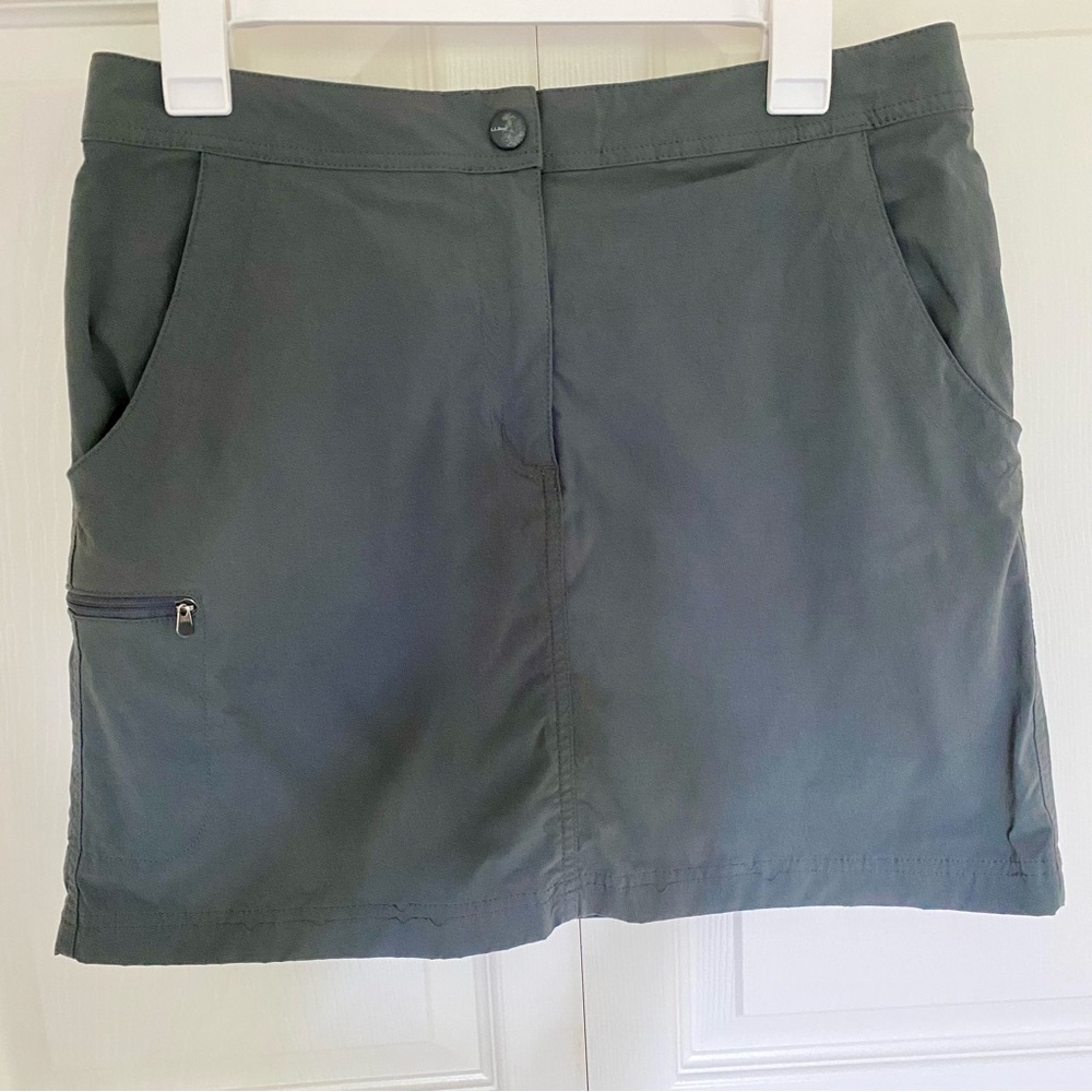 L.L. Bean Gray Skort size 8